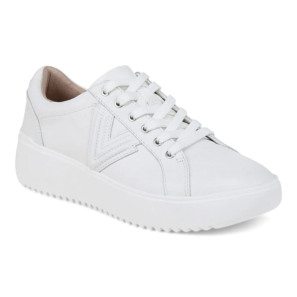 I want to order these bionic but I want the white lace not the plain white not sure which one it shoes lace but rea