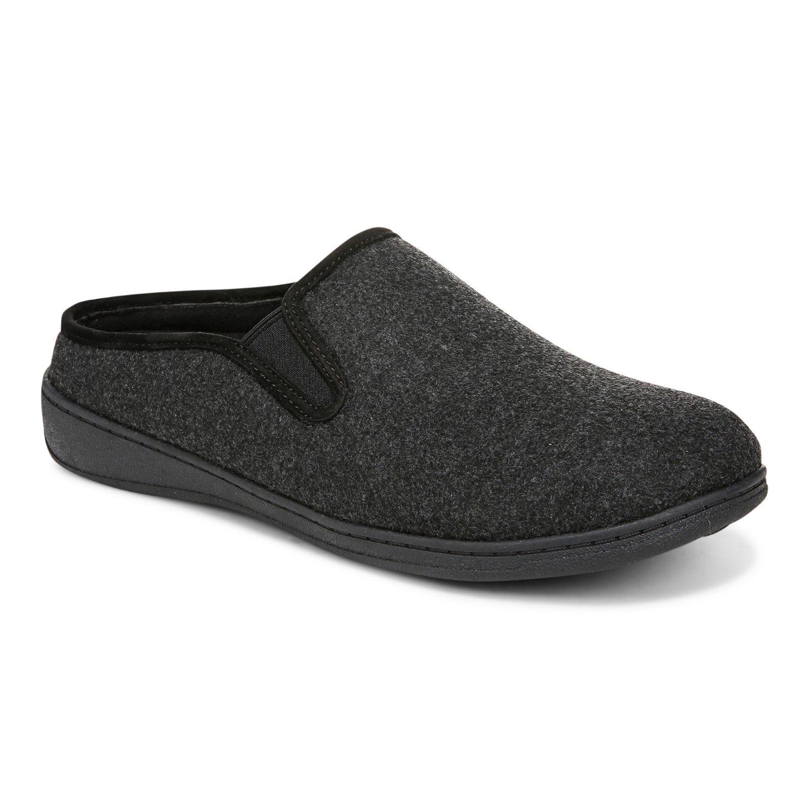 am I correct that this slipper comes up in the back enough to keep it from accidentally slipping off when walking