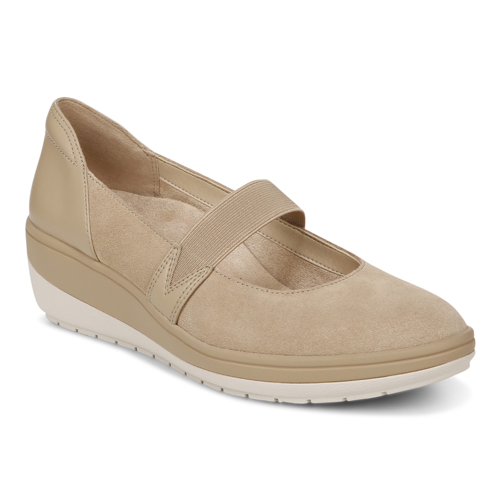 Do you sell women 8.5 5E shoes