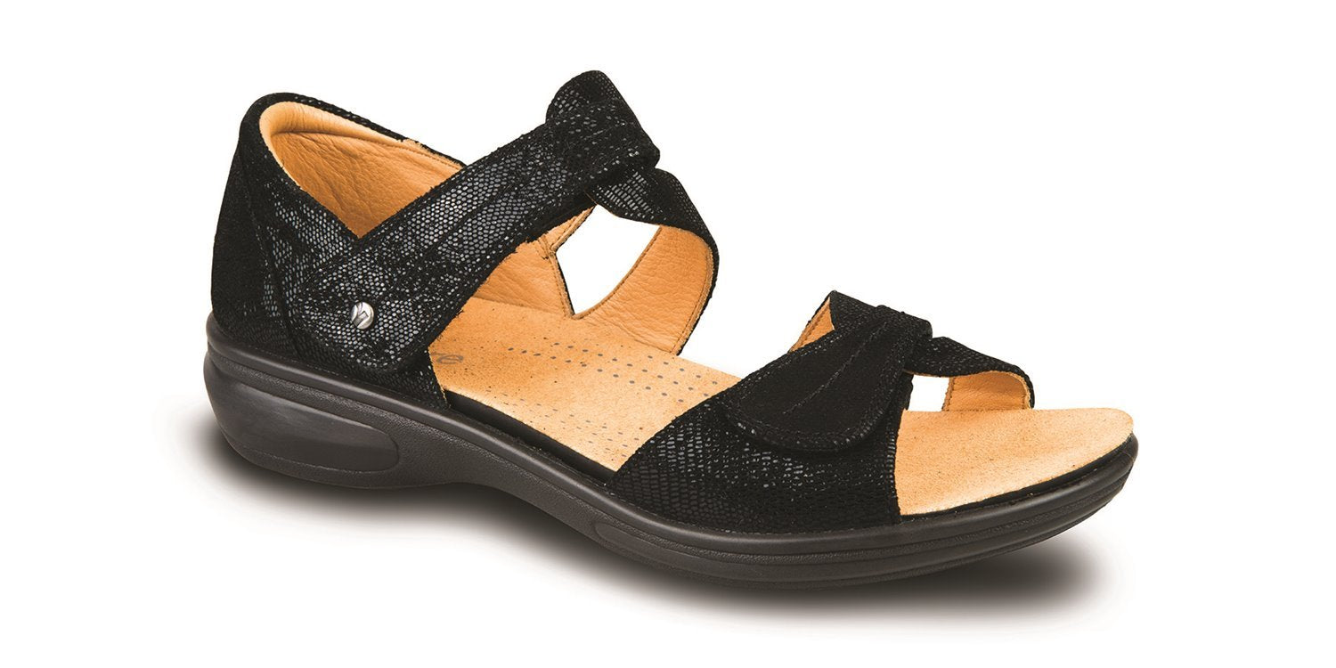 is revere geneva sandal a rocker