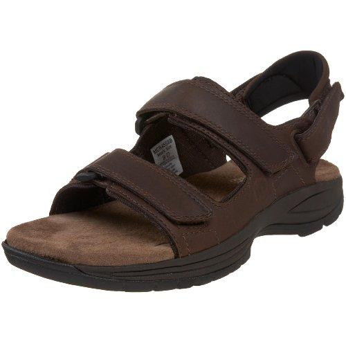 Does the St. Johnsbury men's sandal come in size 16M?