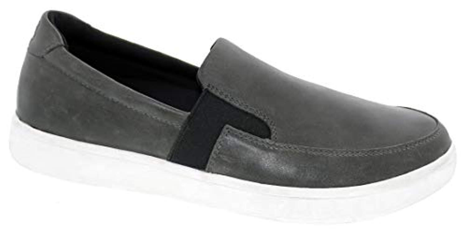 I have high arches and wide feet which make finding shoes that fit difficult. Will these work for me?