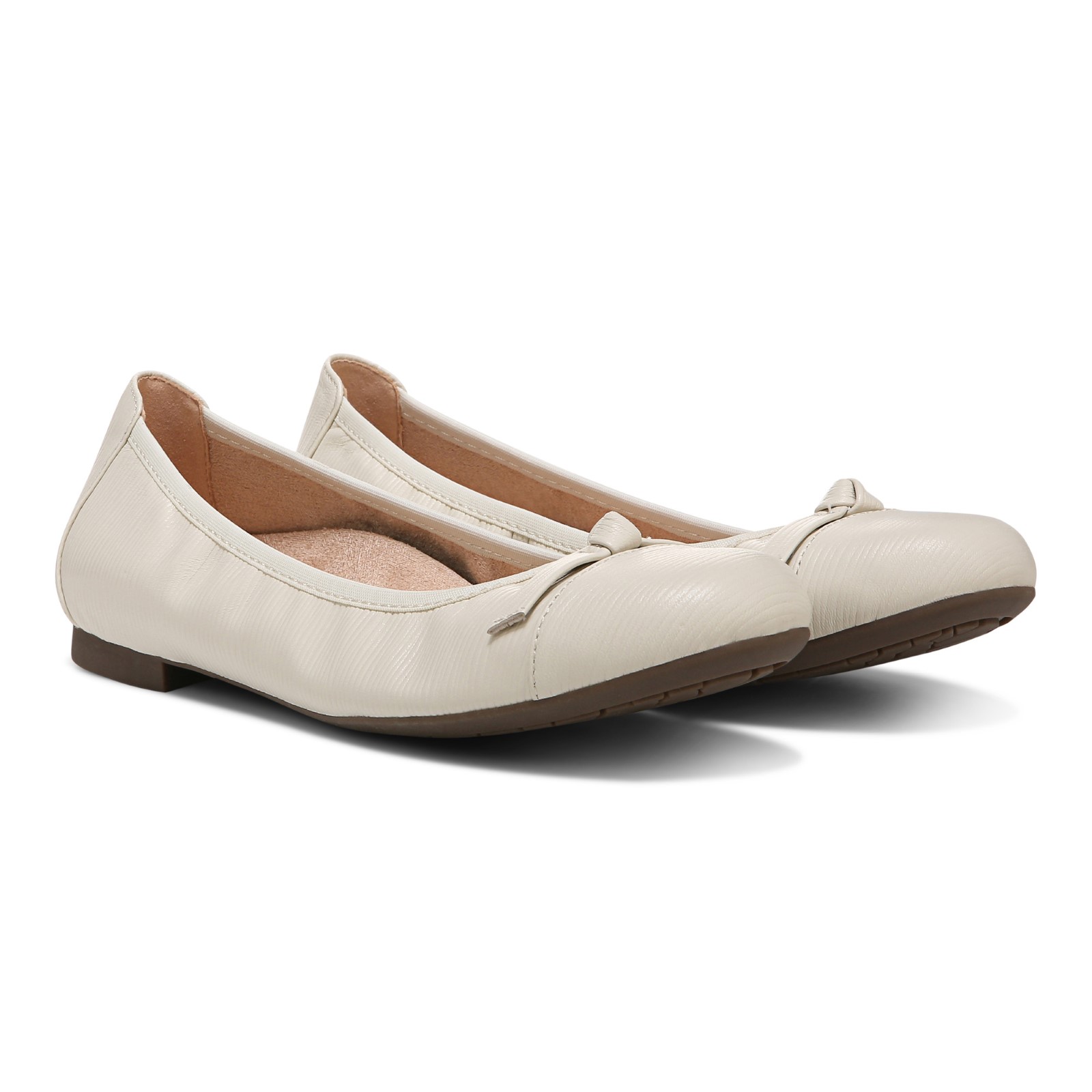 I am trying to order  Vionic Amorie woman orthotic ballet flat , size 7 ,narrow,m cream color.  can you help me to